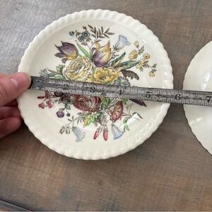 Johnson Brothers Garden Bouquet - saucers 5 1/8", Set of 8 England cottage core